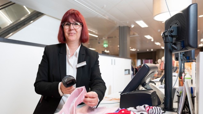 Carole Zaco, Chef de rayon Grand Magasin
